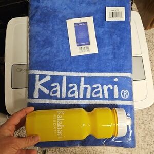 Kalahari Blue Towel and Yellow Water Bottle Set